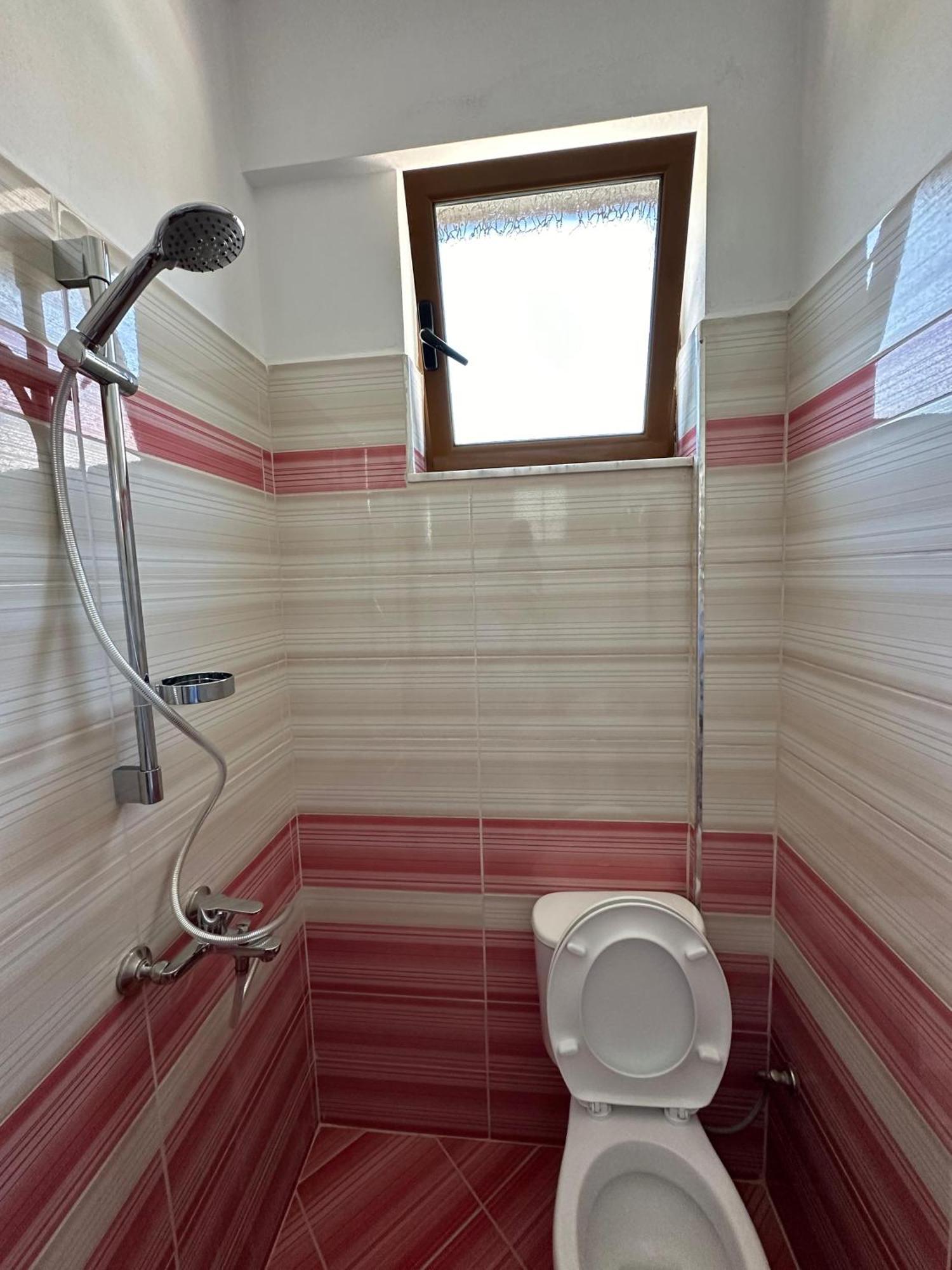 Evelina Ernild Rooms Sarandë Exterior foto